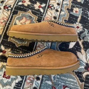 UGG Tasman Slippers Women’s 9, Brand New Without Box, Chestnut Color